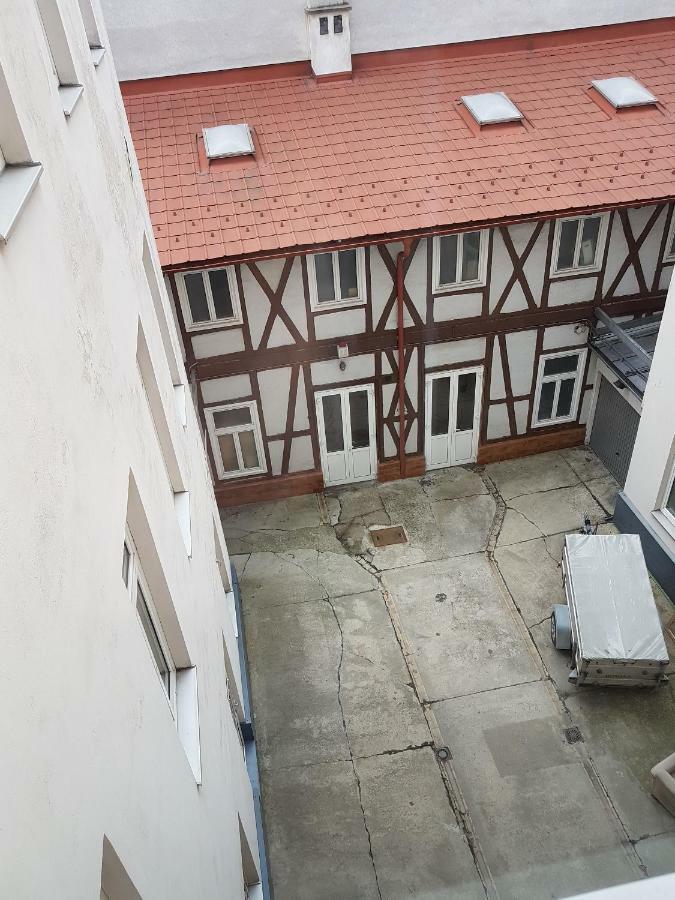 Gerald'S Apartment 12 Wina Bagian luar foto